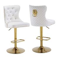 Tabouret de bar moderne à hauteur réglable avec structure métallique et tissu résistant pour usage commercial dans les espaces événementiels, salles à manger, salons et chambres.