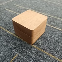 Boîte à bagues en bois de hêtre avec logo personnalisé avec doublure en velours, double fente carrée, forme rectangle