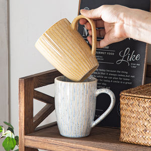 أكواب سيراميك مخططة كلاسيكية بسعة 500 مل (16.<span class=keywords><strong>5</strong></span> أونصة) مع شعار مخصص بالجملة - Product Image 4