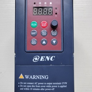 Convertidor de Frecuencia ENC EDS300 4T0015 Trifásico 380V Control Vectorial Variador de Frecuencia - Product Image 3