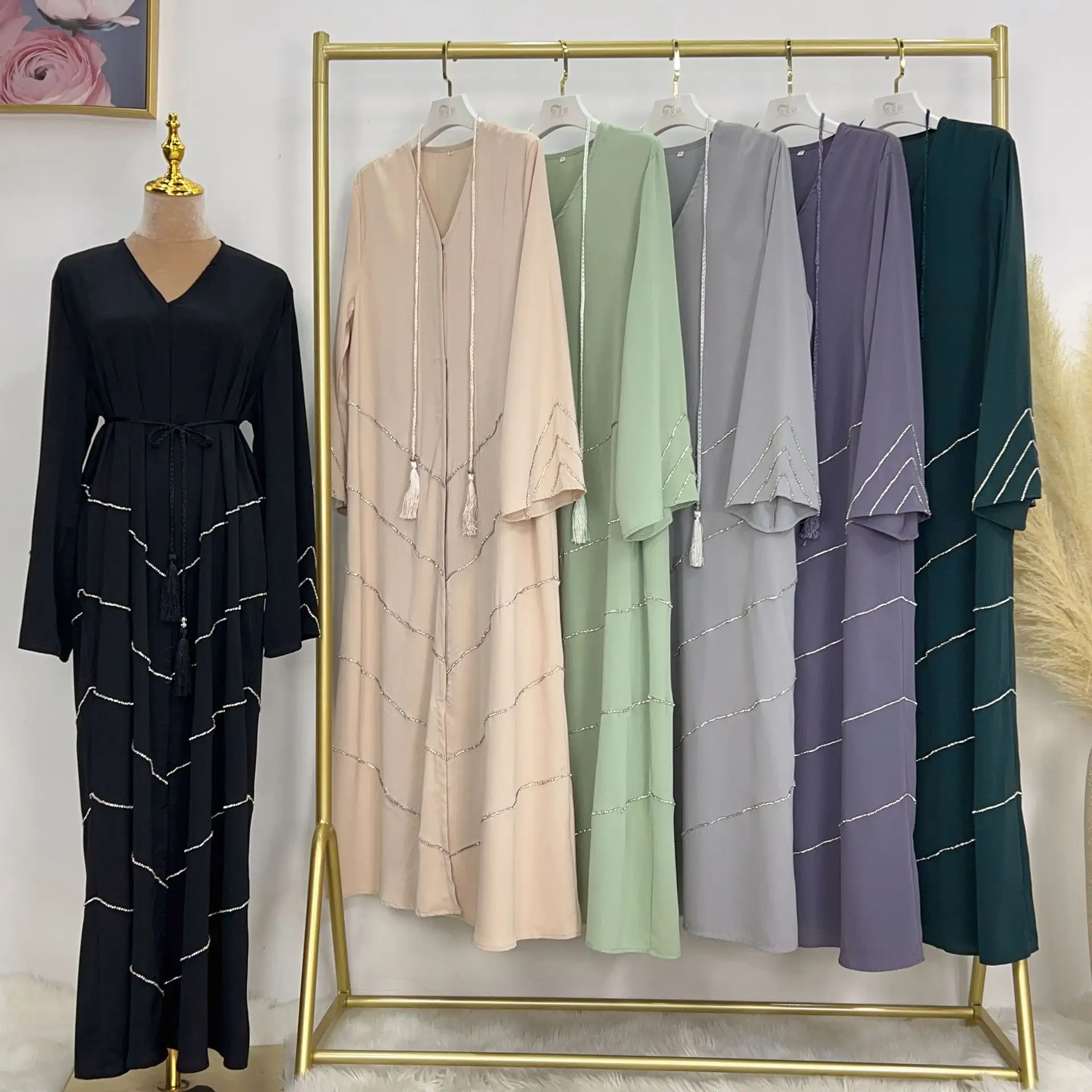 2023 Hot Sell New Design Islamic Clothing Nida Diamond Dubai Abaya Women Muslim Dress Modest Abaya Wholesale
