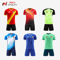 Maillot de football personnalisé avec logo imprimé par transfert thermique, respirant, séchage rapide, antibactérien, en polyester court
