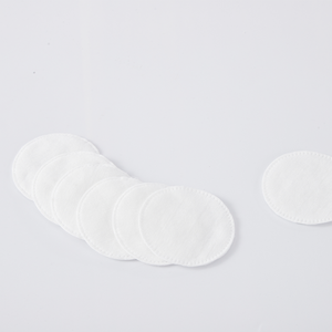 Disques démaquillants en coton personnalisés avec logo OEM, coton naturel de qualité supérieure, confort pour la <span class=keywords><strong>peau</strong></span>, coussinets en coton pour le soin de la <span class=keywords><strong>peau</strong></span>, 5 cm * 6 cm, 3 couches, blanc - Product Image 2