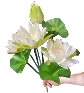 Bouquet di fiori di loto artificiale fatto a mano 10 forchette foglie verdi rana ninfea setosa per decorazioni floreali di pasqua natale - Product Image 1
