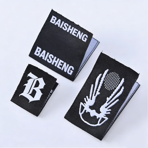 Etichette Personalizzate in Stile Tech Nero, Etichette Ricamate in Tessuto Resistente per Abbigliamento, Streetwear e Accessori - Product Image 3