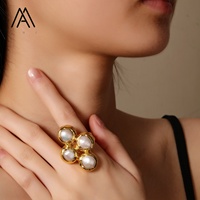 Bague ajustable vintage à quatre pétales en perle, or, accessoire quotidien pour femme