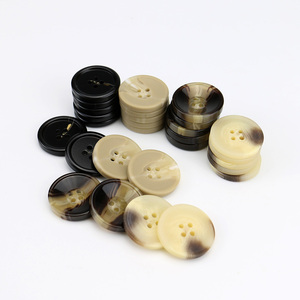 China <strong>Button</strong> Maker Custom Logo Coat Shirt <strong>Buttons</strong> Sewing Resin Plastic <strong>Button</strong> for Clothing - Product Image 3