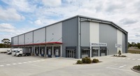 Bâtiment d'entrepôt à structure en acier, hangar de stockage métallique préfabriqué, structure de charpente industrielle à grande portée