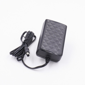 Alimentation électrique médicale OEM 36W 60W 90W 12V 24V DC 50/60 Hz avec prise murale pour lecteur de <span class=keywords><strong>glycémie</strong></span> - Product Image 1