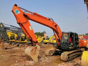 Excavatrice sur chenilles d'occasion Hitachi ZX200, d'origine japonaise, 20 tonnes, hydraulique, faible consommation de carburant - Product Image 5