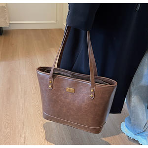 Sac seau pour femme, tendance et très vendu, automne-hiver, nouvelle collection, grande capacité, sac à bandoulière polyvalent, sac bandoulière - Product Image 6