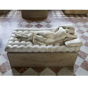 그리스의 유명한 누드 여성 동상 누드 대리석 조각