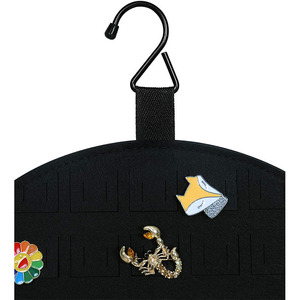 Organizador de Pared Redondo con Ganchos para Broches y Alfileres, Sistema de Fieltro Personalizable - Product Image 4