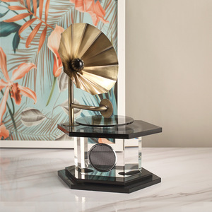 Ornement radio phonographe en cristal artificiel, style minimaliste, décoration pour salon et salle d'exposition - Product Image 2