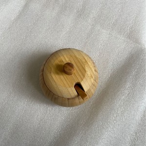 Salière en bambou avec cuillère, couleur bois naturel, pot à condiments résistant à l'humidité pour assaisonnements solides en cuisine - Product Image 3