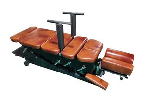 Lit de traction orthopédique électrique pour soulager les disques lombaires, la réduction des fractures osseuses et l'étirement réglable pour usage clinique - Product Image 1