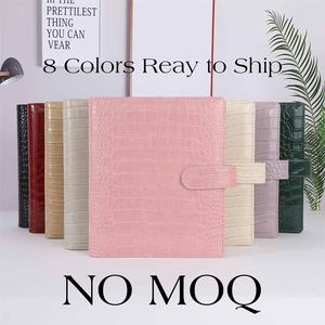 Hongbo Best Seller Agenda A5 économique à reliure à anneaux en cuir de crocodile doré, servant de couverture d'agenda avec séparateurs A5 Av - Product Image 2