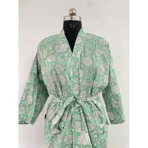 Robes de demoiselles d'honneur 100% coton, vintage, grande taille, style bohème hippie, imprimé floral, kimono élégant, peignoir d'été, vêtements de nuit faits à la main - Product Image 5