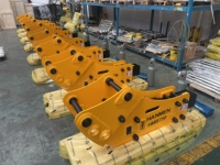Marteau brise-roche hydraulique haute performance SB43 Banana pour chargeuse-pelleteuse de 6 à 9 tonnes