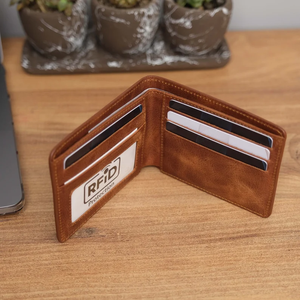 Carteras de Cuero Crazy Horse al <span class=keywords><strong>por</strong></span> Mayor con Protección RFID, Personalizadas, de Cuero Genuino, Billetera Bifold para Tarjetas, Regalo para Esposo - Product Image 4