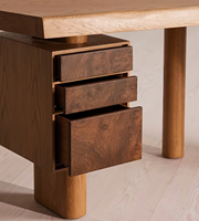 Bureau de direction moderne en bois de noyer avec tiroirs pour ordinateur, idéal pour l'écriture et l'étude