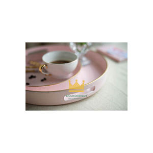 Bandeja de Servir de Madera Lacada Decorativa Hecha a Mano con Diseño Moderno y Elegante, Ecológica, para Utensilios de Cocina - Product Image 5