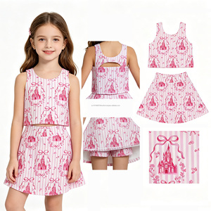 En stock: Conjunto casual de verano con estampado floral rosa, top sin mangas y falda pantalón para bebés y niñas. Ropa deportiva al por mayor para hermanas, ideal para yoga. - Product Image 5