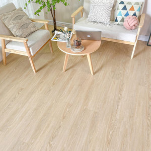 Suelo Vinílico SPC RUIHE - Instalación con Sistema de Clic, Resistente al Agua, Diseño Moderno y Ecológico - Product Image 1