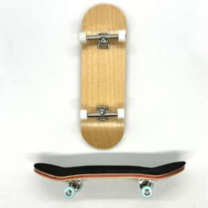 Kit de planche à roulettes <span class=keywords><strong>en</strong></span> <span class=keywords><strong>bois</strong></span> complet de haute qualité professionnel pièces essentielles pour bricolage <span class=keywords><strong>Skate</strong></span> <span class=keywords><strong>Park</strong></span> pour doigts planches à roulettes vélos - Product Image 1