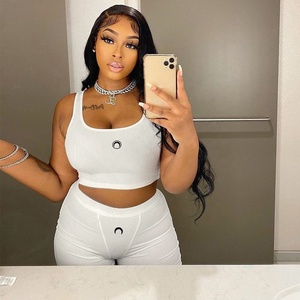 Nuovo 2024 caldo da donna T-Shirt Crop Top Set di <span class=keywords><strong>pantaloni</strong></span> corti Set <span class=keywords><strong>Jogger</strong></span> T-Shirt in due pezzi e Set corto con LOGO personalizzato - Product Image 4