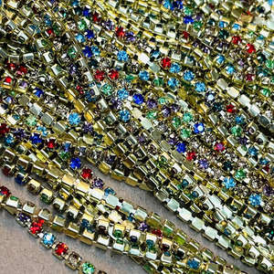 Rouleau de coupe F187 personnalisé coloré carré en cristal Rhinestone pour vêtements bottes chaussures sac décor - Product Image 4