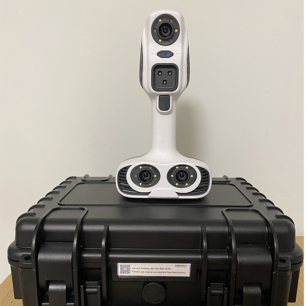 Laser Working 3d Scanner Robot Using Equipped with Robot Milling