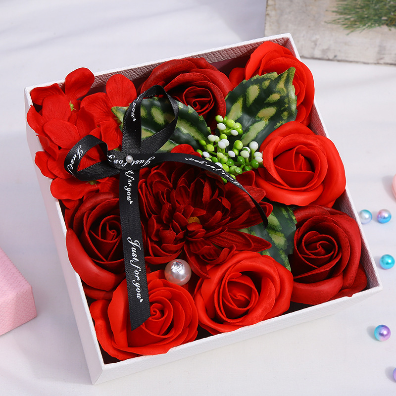 Caja Cuadrada Pequeña Rosa (Rojo Intenso)