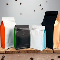 Sacs à café à soufflet latéral en matériaux recyclés PET imprimés par gravure personnalisée avec valve unidirectionnelle