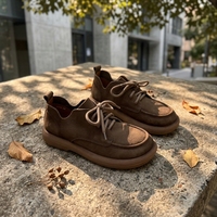 Chaussures pour femmes en cuir véritable faites à la main, modèle Varsavvas 1026, best-seller, directement de l'usine ; style vintage artistique à bout rond et talon bas