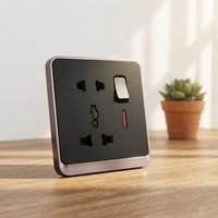 Nouvelle prise murale électrique universelle britannique à panneau incurvé monopolaire, durable, 90*86, pour la décoration intérieure et les projets