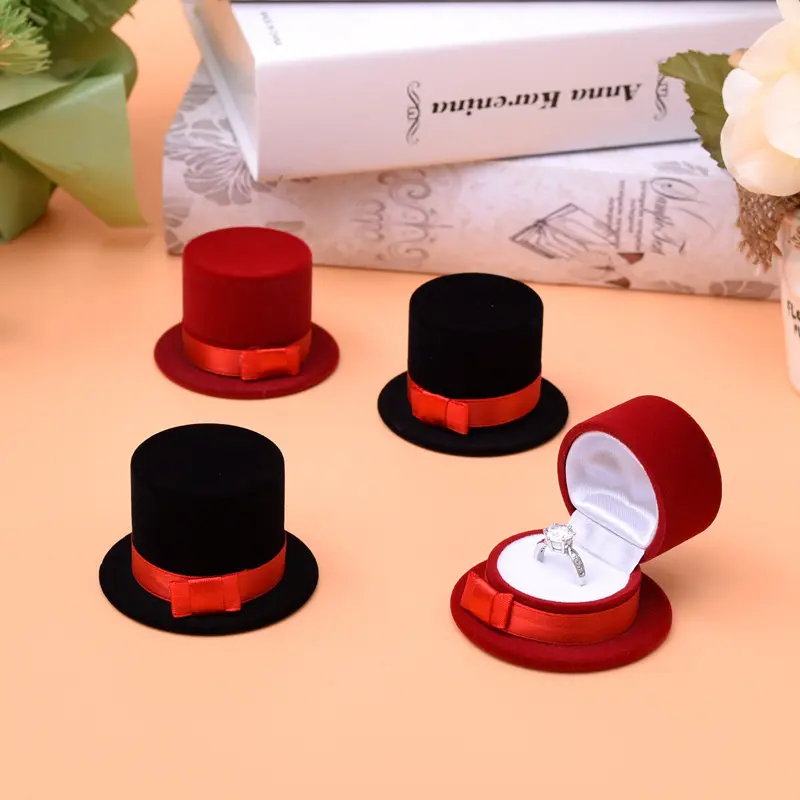 กล่องเครื่องประดับผ้าสักหลาดสำหรับใส่เครื่องประดับกล่องใส่แหวนบนหมวกลายการ์ตูน