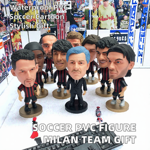 Figurine PVC Milan Maldini Kaka Nesta Équipe de football – Support étanche – Cadeau de graduation tendance - Product Image 3