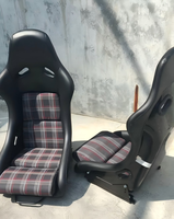 Maßgefertigte RECARO Pole Racing Schalensitze mit Personalisierter Polsterung für VW Golf MK7 MK8 GTI Golf R Innenraum-Modifikation