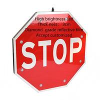 Panneau de signalisation routière octogonal STOP à LED clignotantes alimenté par énergie solaire, en aluminium, avec lumières LED haute visibilité, 24 pouces, étanche IP68