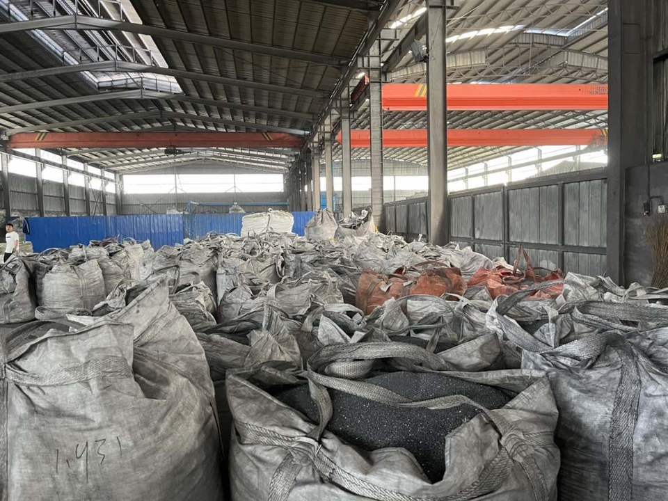 Silver Gray Ferro Silicon 75 Lump