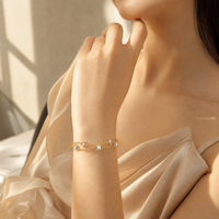 Gelang Batu Bintang Warna Emas dengan Desain Rantai Ganda Perhiasan Baja Tahan Karat Gelang Baja Tahan Karat untuk Wanita