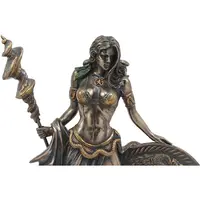 OEM fatto a mano mitologia norvegese figurina resina bronzo Frigga dea viking scultura di odino holding staff scudo statue norrene