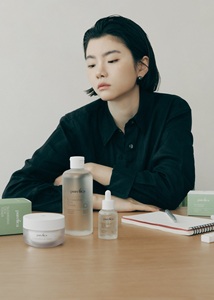 โทนเนอร์ CICA slowaging โทนเนอร์ผิวเกาหลีสำหรับใช้ในชีวิตประจำวันดูแลผิวบอบบางด้วย CICA Centella Asiatica - Product Image 2