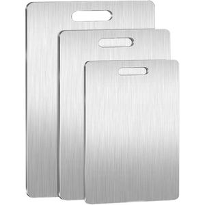 Tabla de Cortar de Doble Cara en Forma de J de Acero Inoxidable 201 de Grado Alimenticio para Uso Doméstico en el Corte de Carne y Verduras - Product Image 1