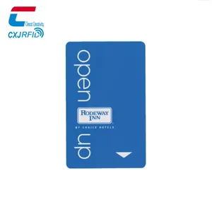 प्लास्टिक पीवीसी Contactless एनएफसी कार्ड NTAG 213 NTAG 215 NTAG 216 आरएफआईडी कार्ड एनएफसी व्यापार कार्ड