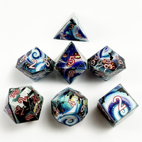 Juego de 7 dados acrílicos con forma de calabaza, dados de borde afilado con números de contorno blanco y rojo para juegos de mesa DND de Halloween, venta al por mayor con MOQ bajo