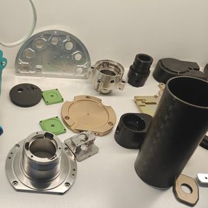 Pièces usinées sur mesure, pièces CNC, moule en laiton, raccord rapide mâle, filetage, raccord rapide hydraulique, raccord de tuyau de liquide de refroidissement - Product Image 2