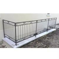 Système de garde-corps d'escalier en fer pour villa, facile à installer soi-même, modèle RB06, fabriqué à Foshan, en aluminium galvanisé à chaud