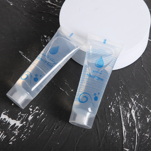 Kit de toilette jetable en tube souple pour hôtel, centre de fitness et bain public, qualité supérieure pour les clients d'hôtel et les croisières - Product Image 3